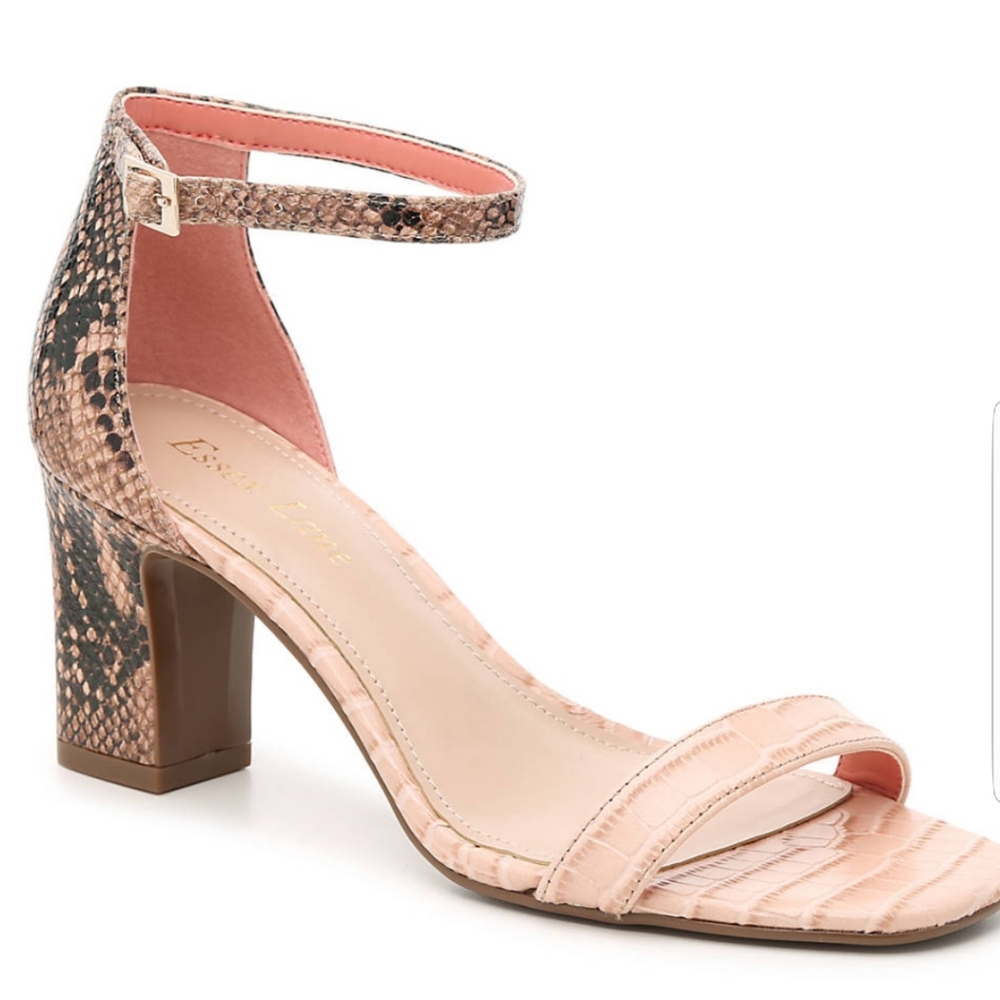 Essex Lane " Saria " Sandal. New with Box